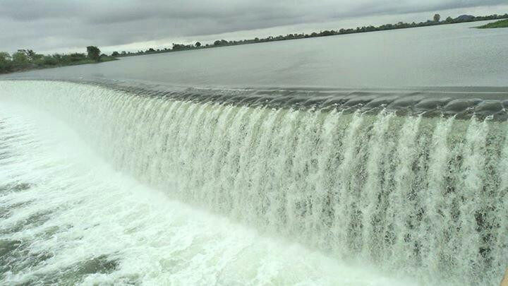 Parichha Dam景点图片