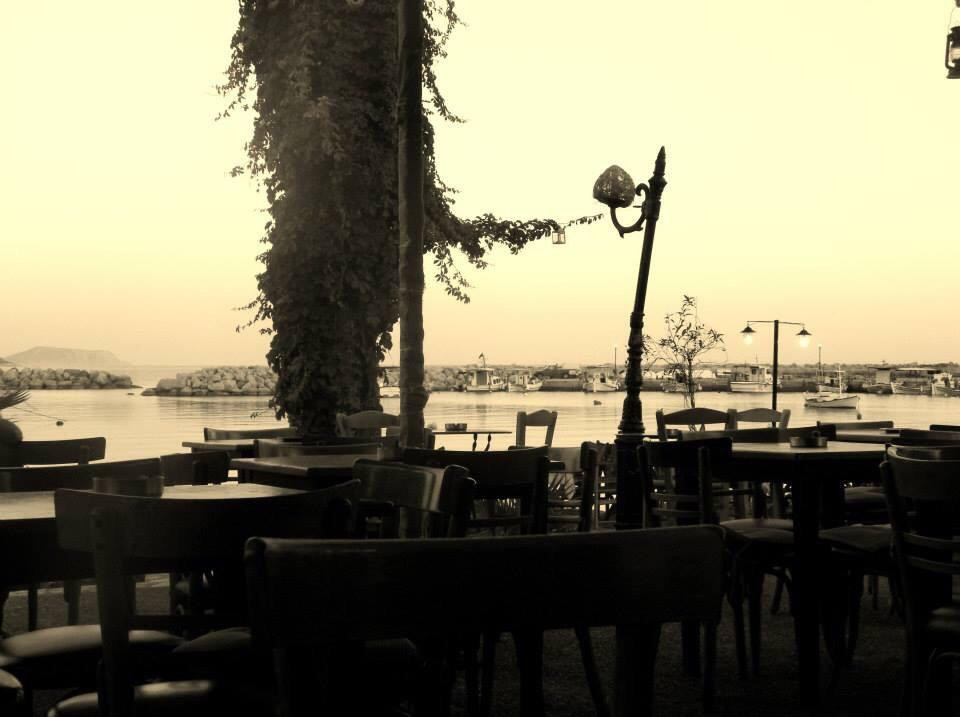 Lostre Bar-Finikounda必去景点