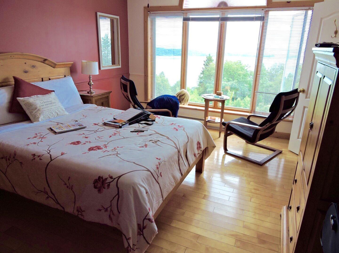 2023年9月BaieStPaul旅游景点攻略BaieStPaul旅游住宿,BaieStPaul旅游美食猫途鹰