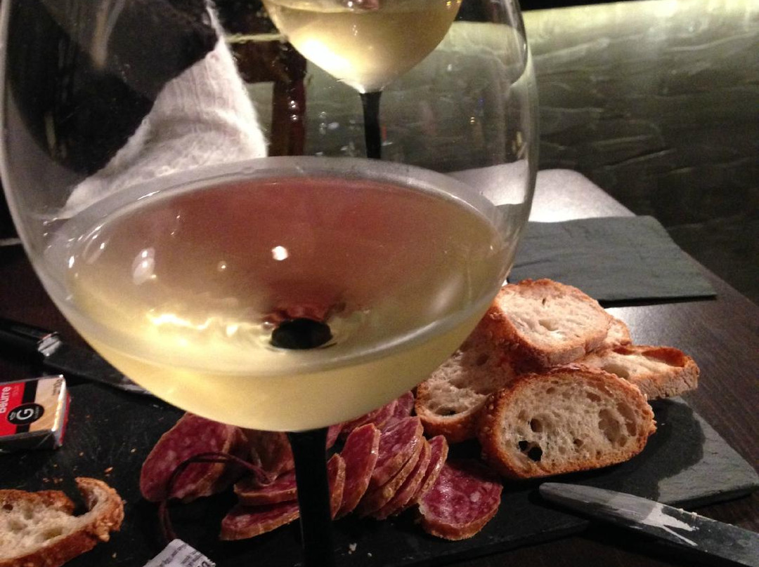 Au Verre Dit Vin景点图片