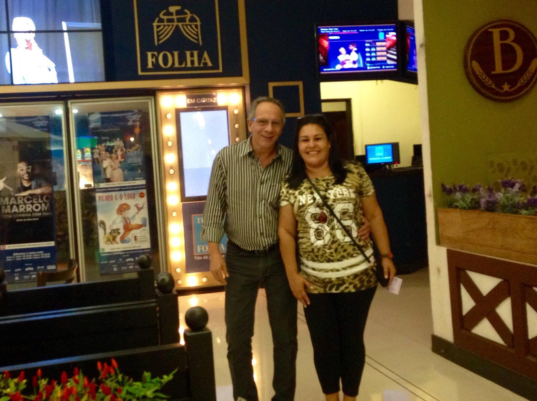 Folha Theater
