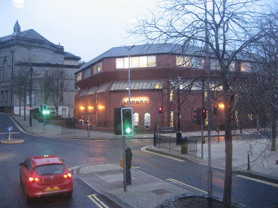 Derry Central Library-德里必去景点