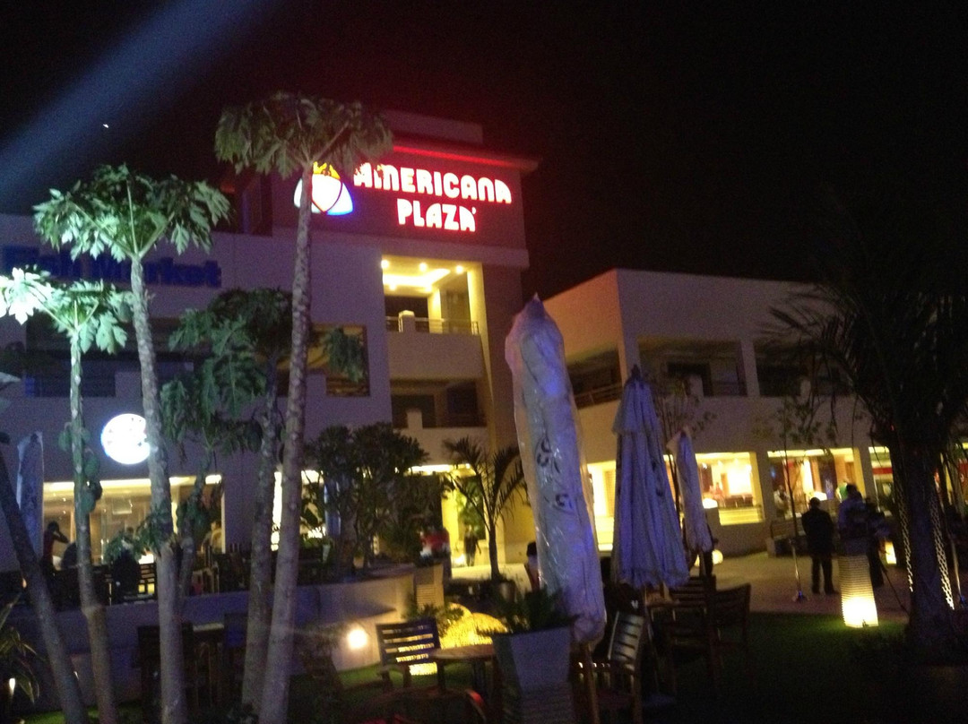 Americana Plaza