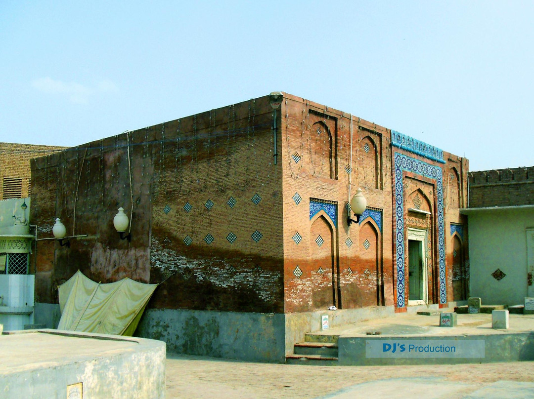 Shrine of Shah Yusuf Gardezi-Multan必去景点