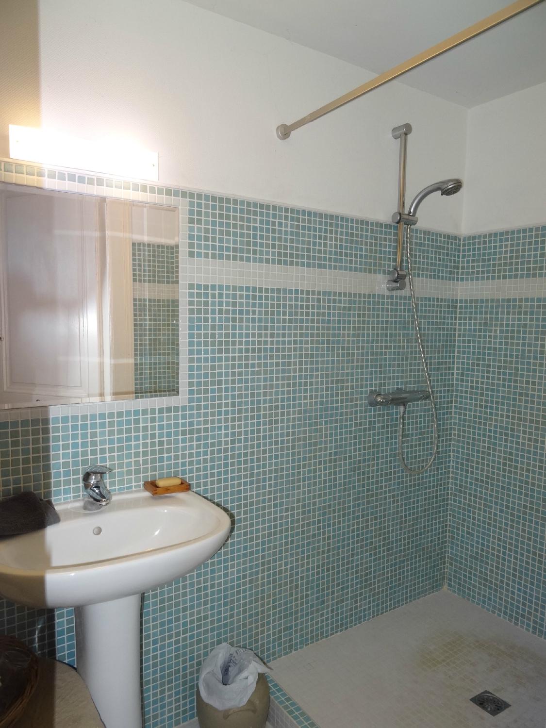 Chambre d'hotes - Chateau Commarque-浴室