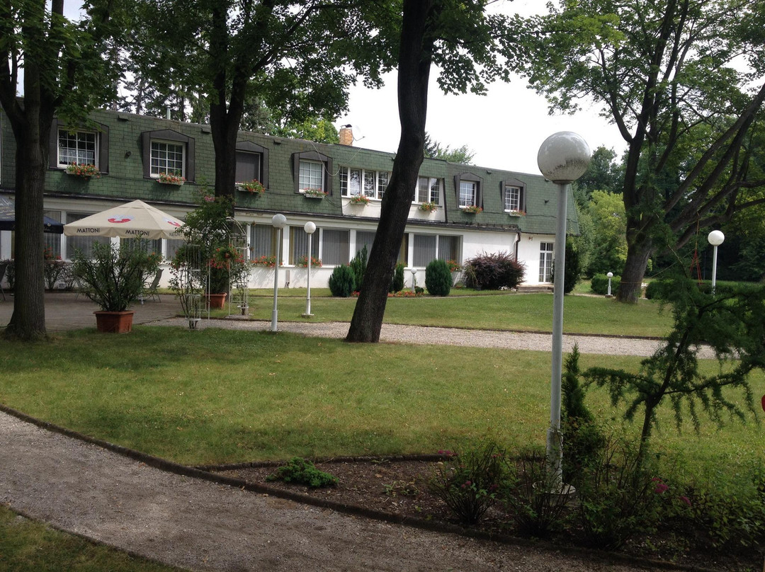 Hotel Ostrov主图