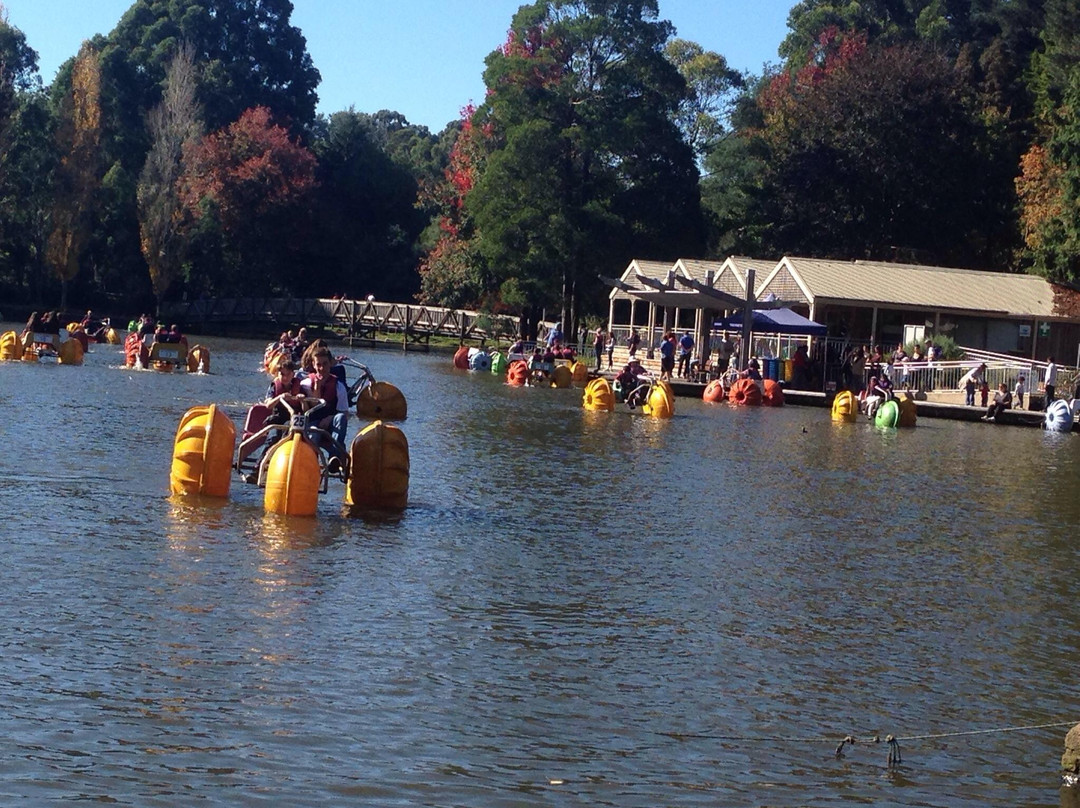 Emerald Lake-Emerald必去景点