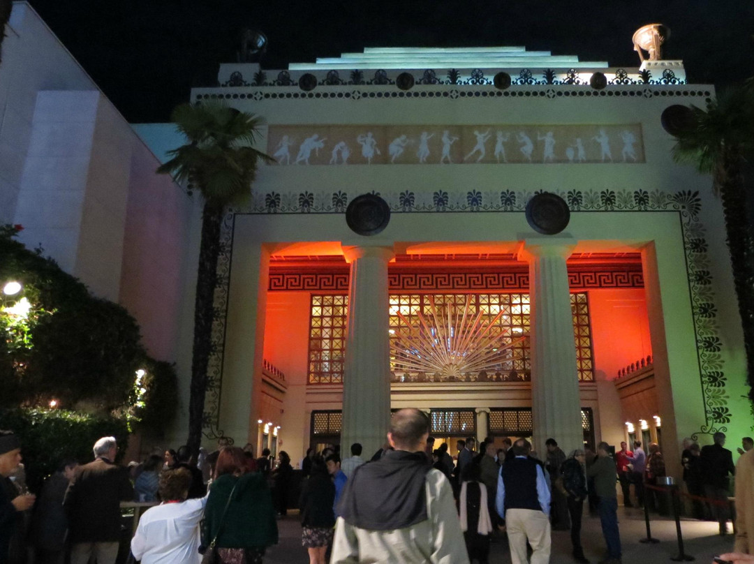 Alex Theatre-格伦代尔必去景点