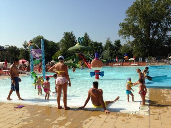 Acqua Sport Park-Pantigliate必去景点