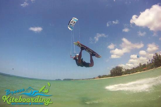 Breeze Kiteboarding景点图片