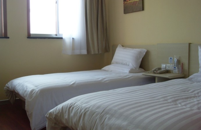 东方假日酒店-官方