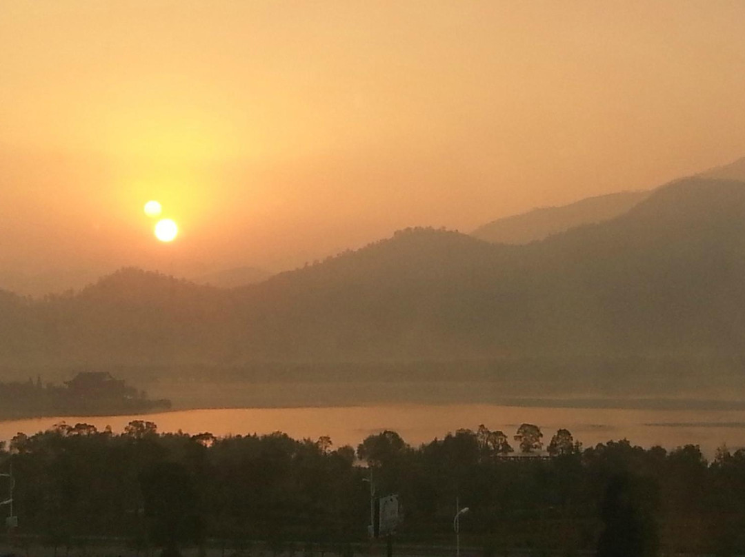 华侨大酒店主图