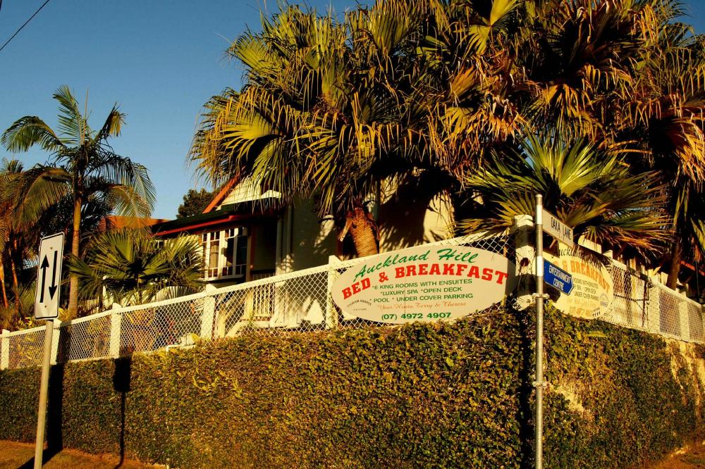 Auckland Hill Bed & Breakfast-浴室