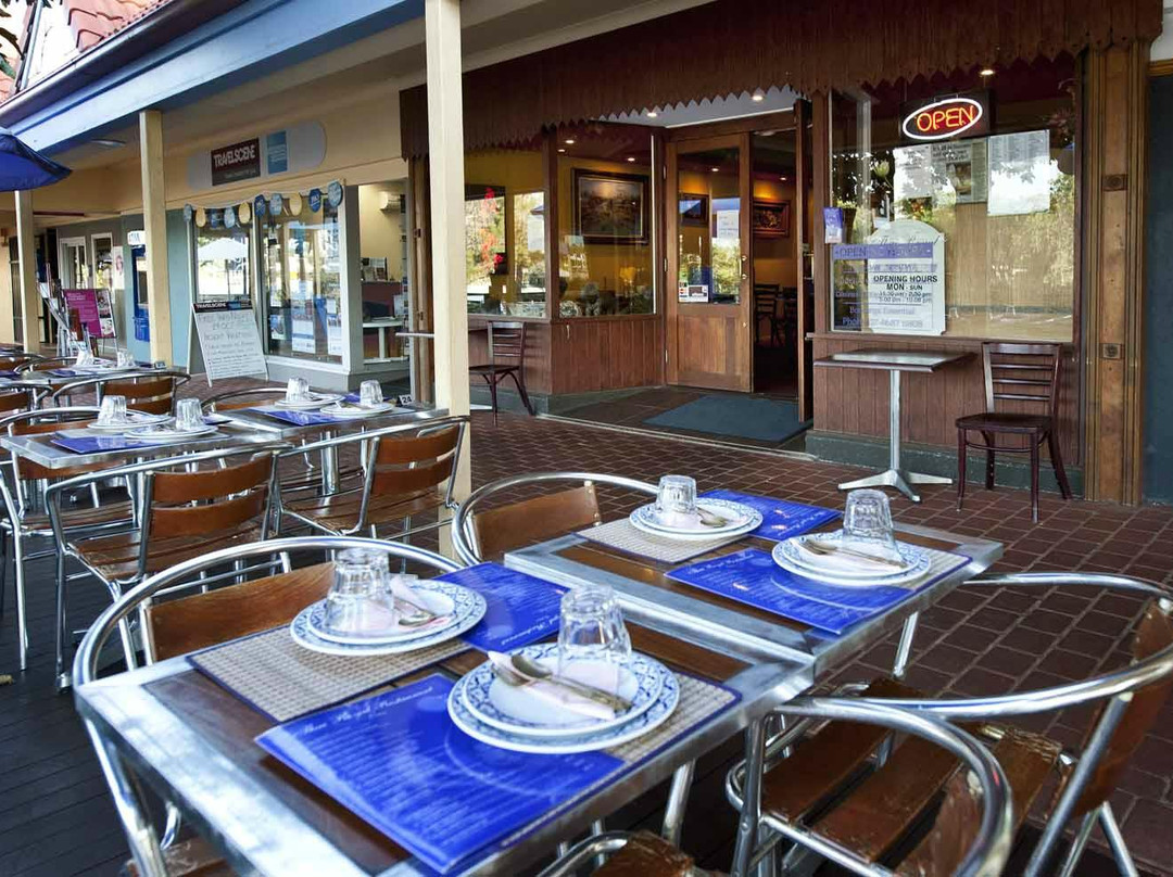 Thai Royal Restaurant