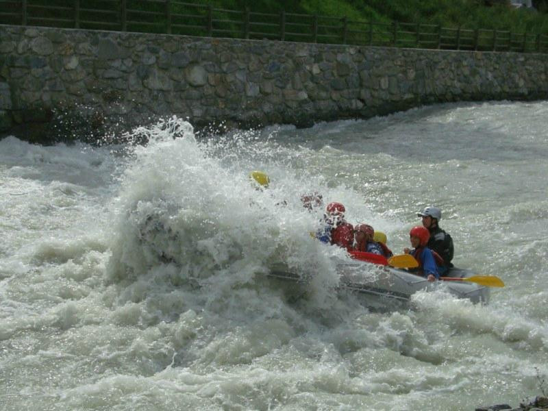 Rafting Adventure Valle d'Aosta-Chatillon必去景点