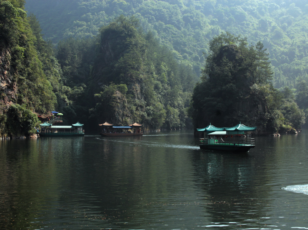 宝峰湖-张家界市必去景点