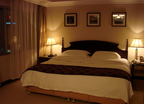 新纪元大酒店主图