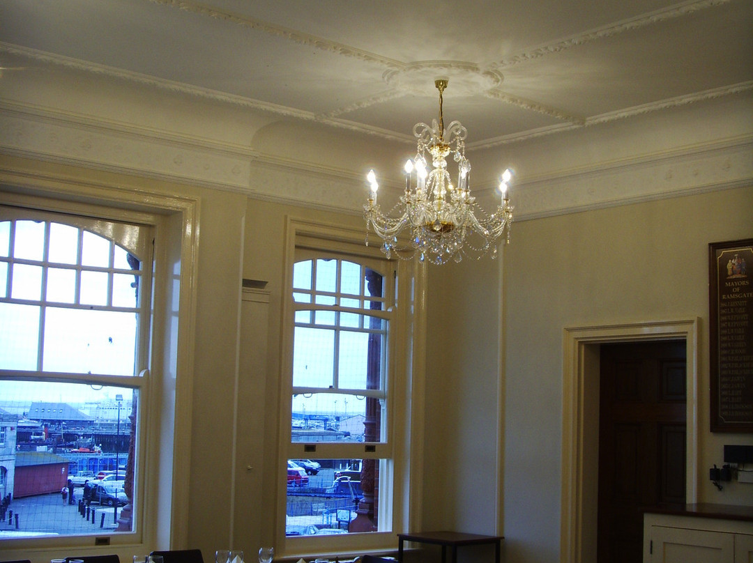 The Custom House Visitor Information Centre景点图片