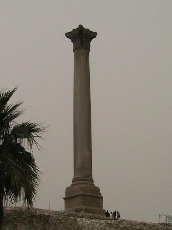 Pompey's Pillar-亚历山大必去景点