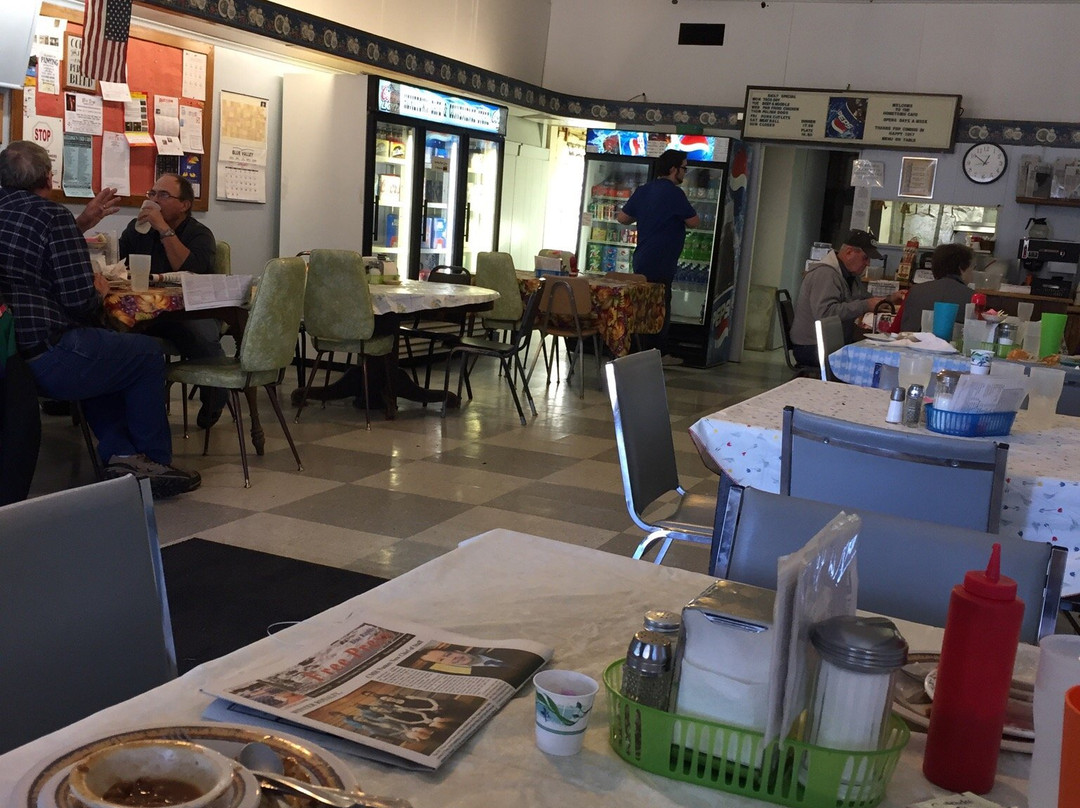 Waterville餐馆和美食-Hometown Cafe