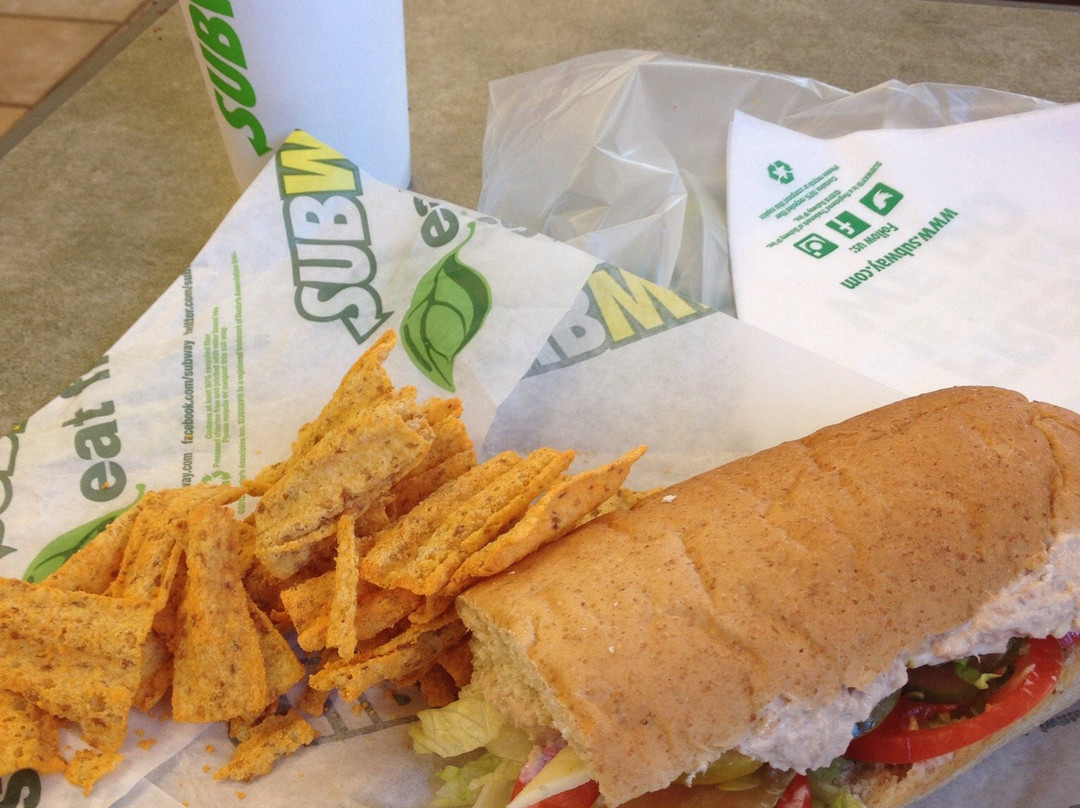 Luther餐馆和美食-Subway