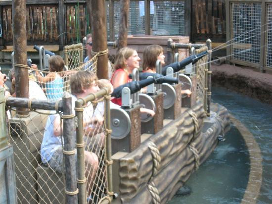 银元城主题乐园-布兰森必去景点