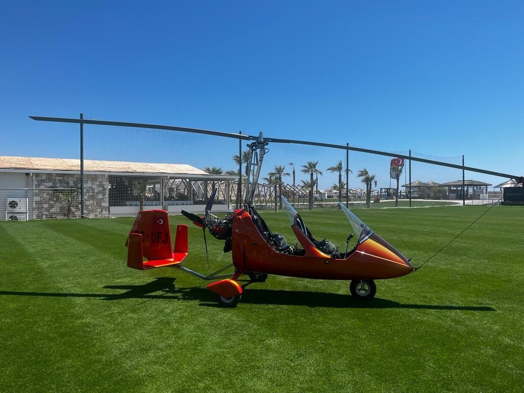 Royal Fly Helicopters & Gyrocopters景点图片