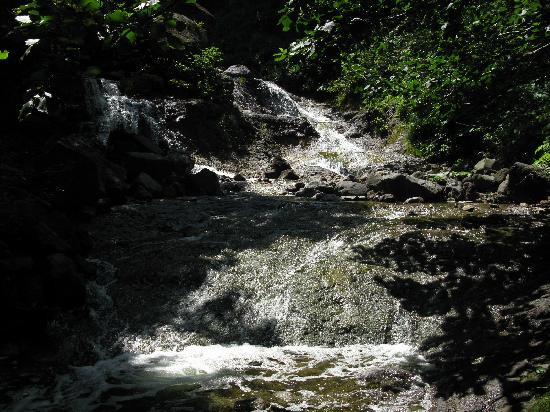 Kamuiwakka Hot Waterfall景点图片