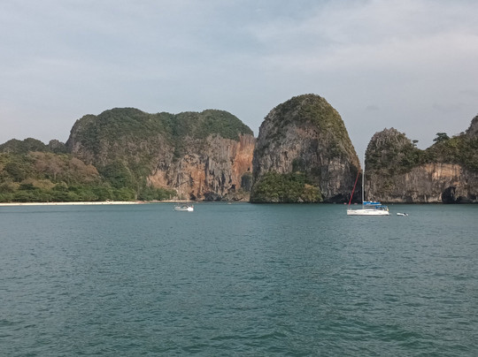 碧影旅行社-芭东海滩必去景点