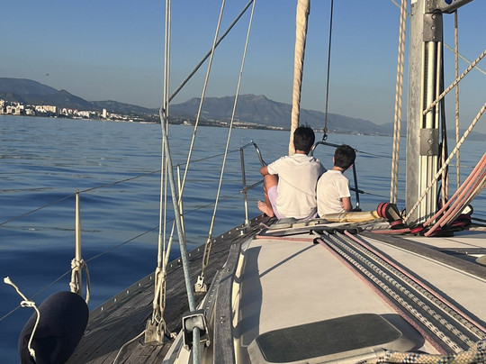 Sailing The Strait Private Yacht Charters Estepona-埃斯特波纳必去景点