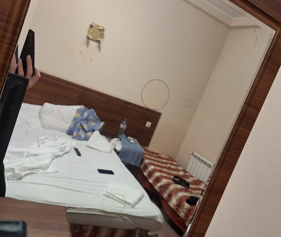 M Hotel主图