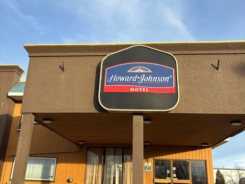 Howard Johnson by Wyndham Fort St. John主图