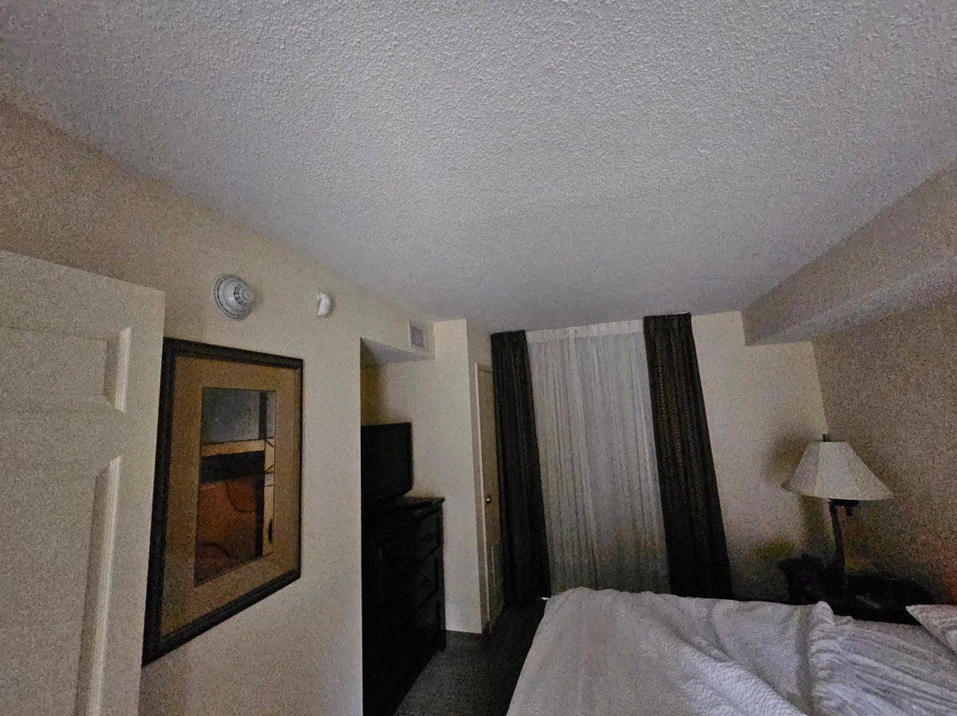 Staybridge Suites North Brunswick By IHG主图