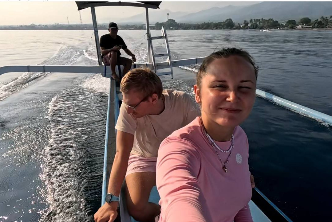 Dolphin Watching Lovina景点图片