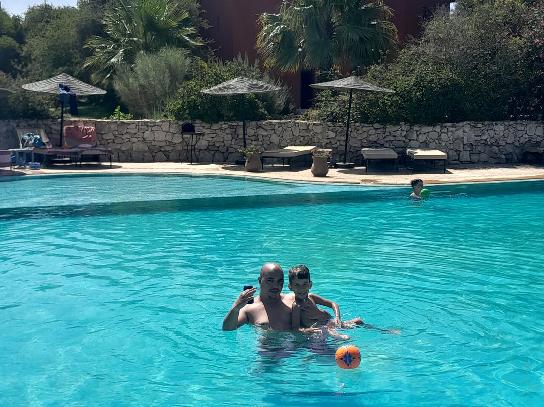 多美德拉格纳雷酒店主图