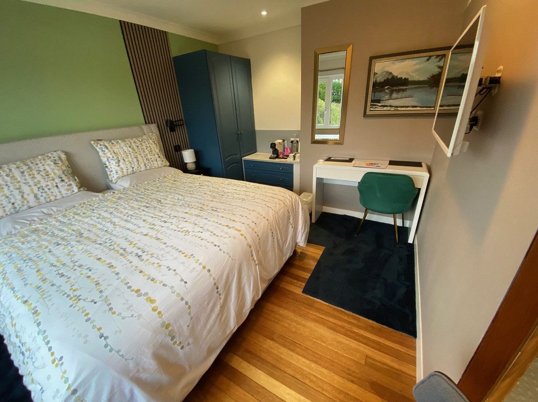 WESTWOOD - The B&B with a view主图