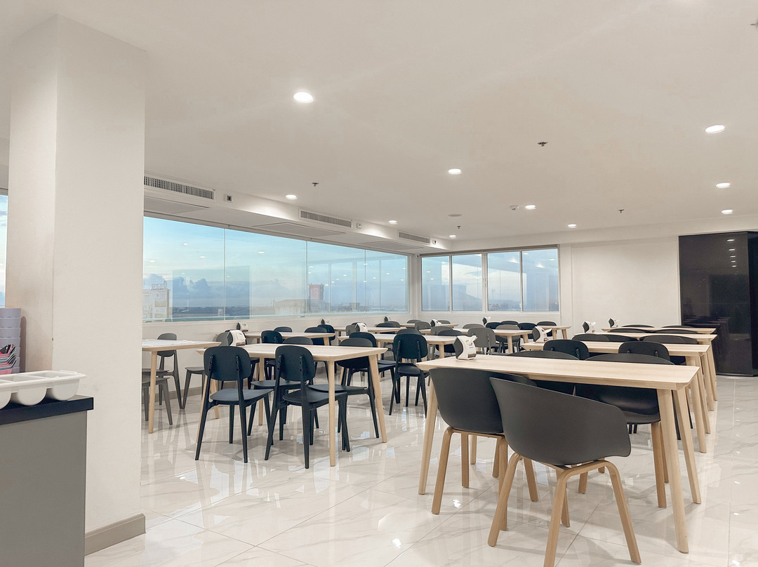 Oriole Residence主图