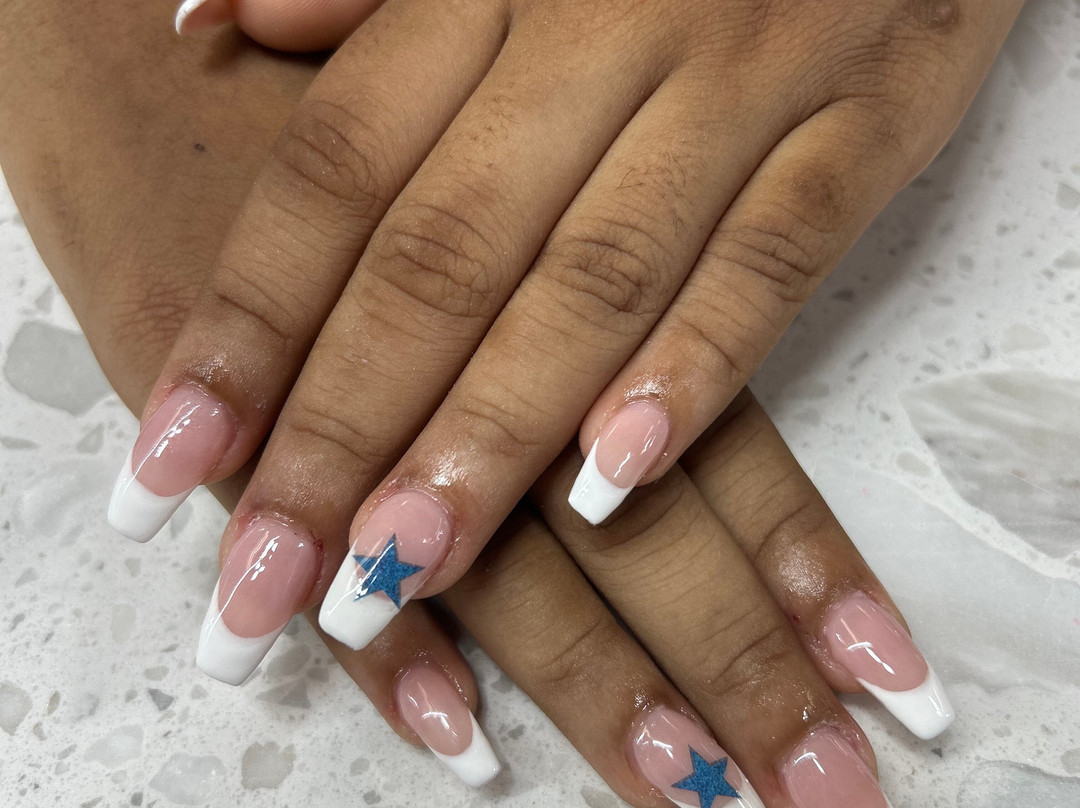 Tiffany Nail & Spa By Dn景点图片