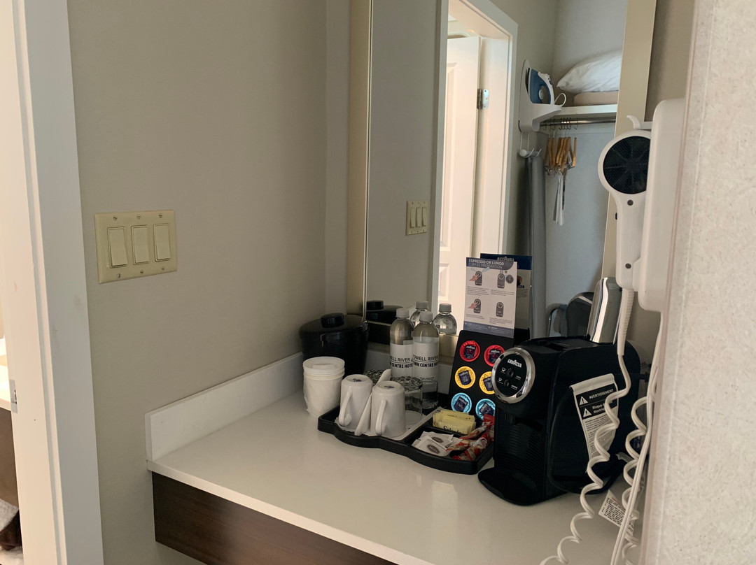 鲍威尔河市镇中心酒店主图