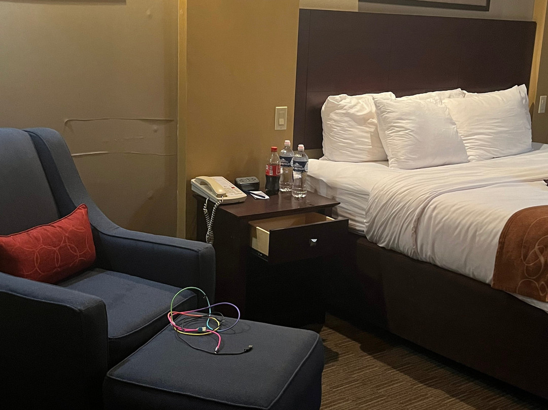 Comfort Suites主图