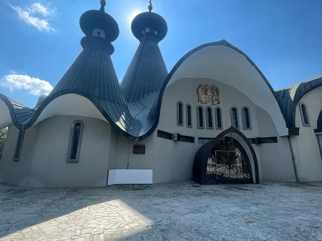 Holy Trinity Orthodox Church景点图片