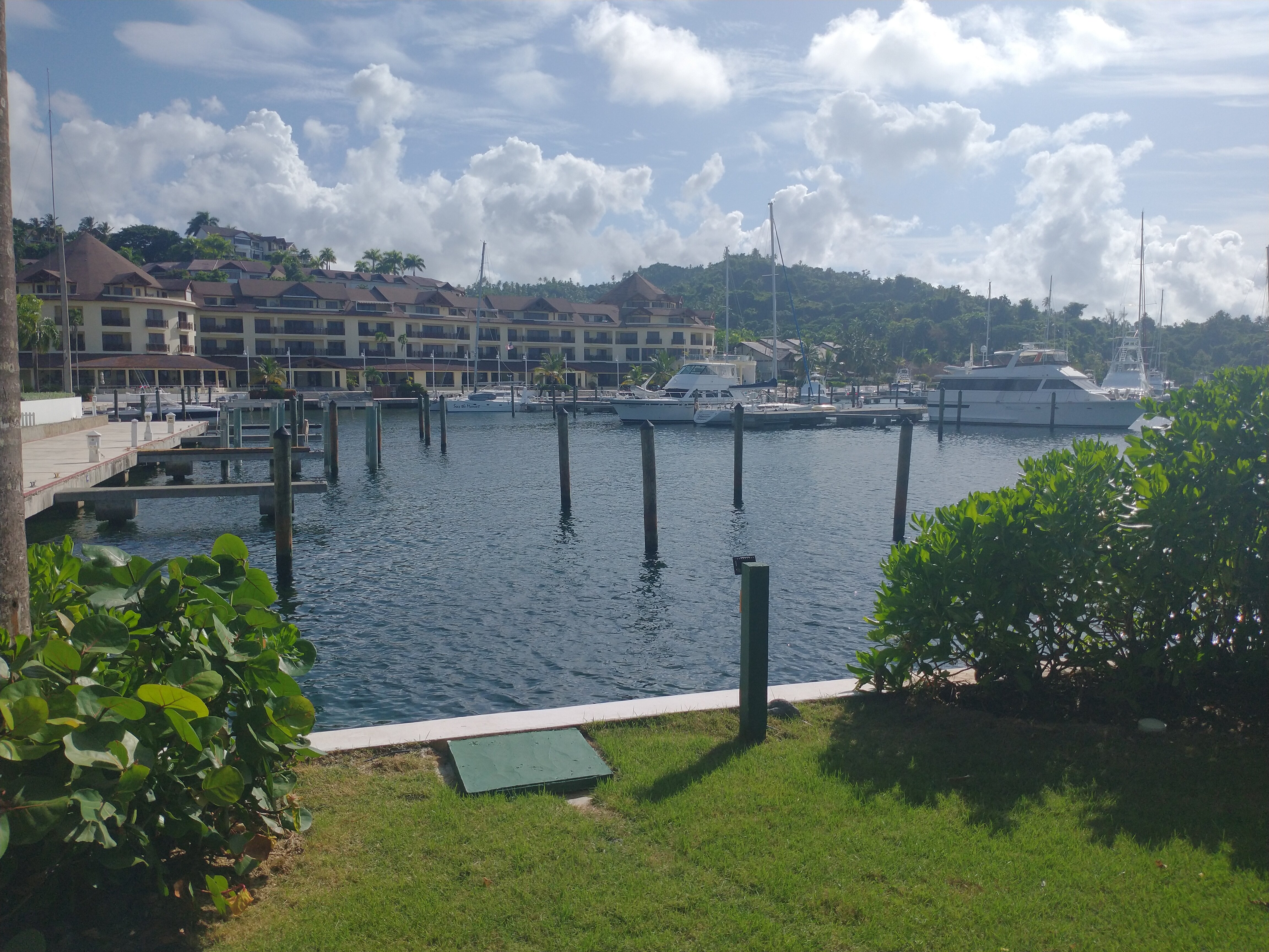 The Bannister Hotel & Yacht Club-泳池