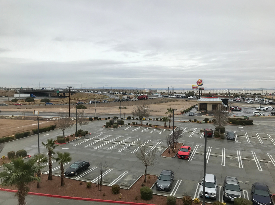 Courtyard by Marriott Victorville Hesperia主图