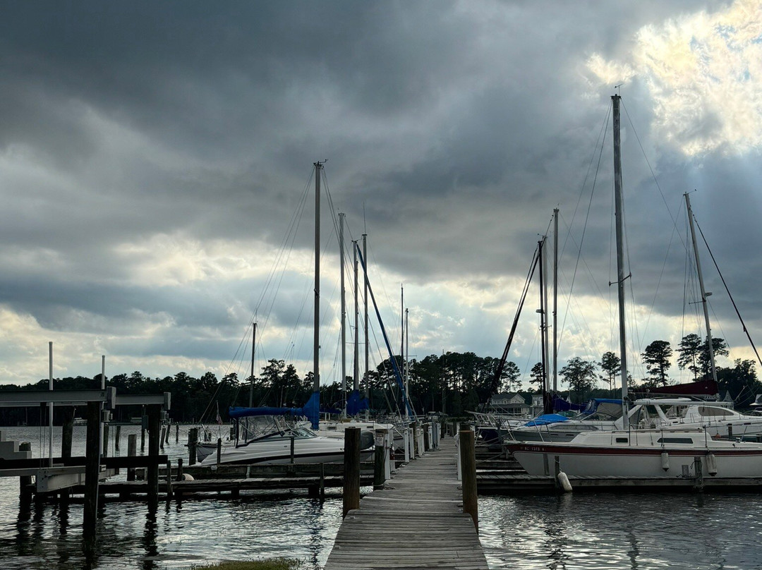 Bath Harbor Marina and Motel主图