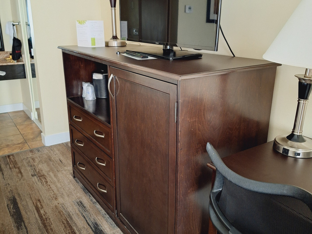 Best Western Plus Burnaby Hotel主图