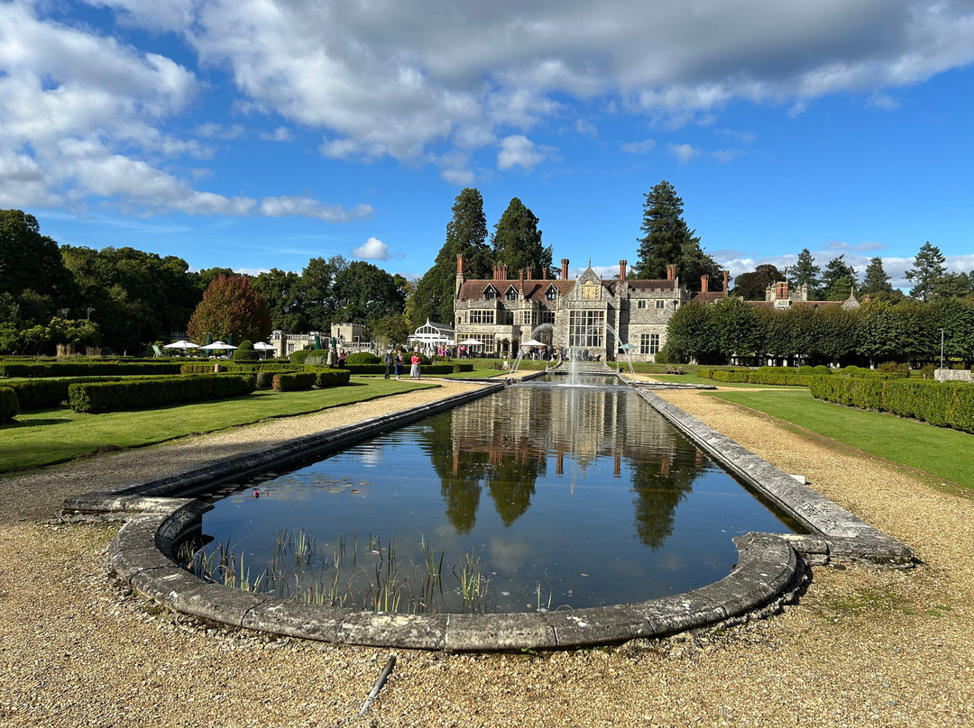 精选莱尼菲尔德别墅酒店主图