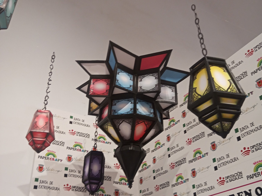 Museo Papercraft景点图片