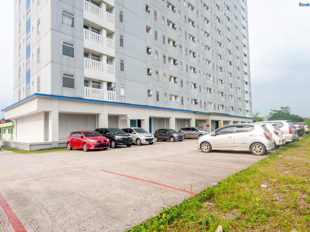 OYO Life 2837 Apartment Dramaga Tower
