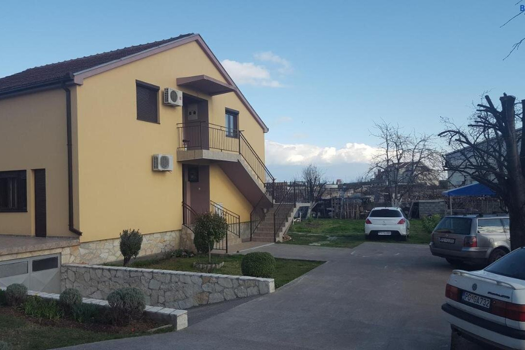 Hostel Vera - Airport Podgorica