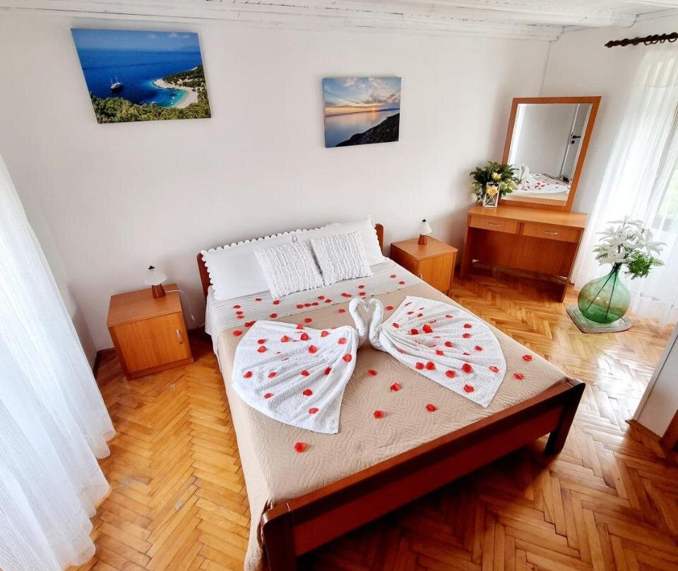 Apartmani Milenko Lubenice